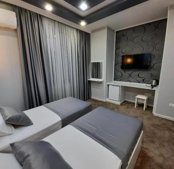 Hotel The Land Of Ararat