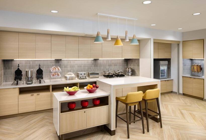 בית מלון כפרי Towneplace Suites By Marriott Plant City