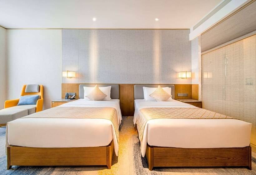 호텔 Wyndham Shiyan Downtown