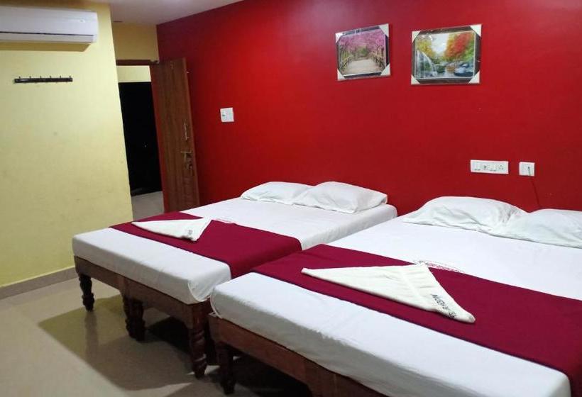 ホテル Yelagiri Residency Pure Veg