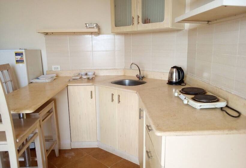 فندق على الطريق Marsa Alam Inn