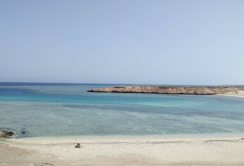فندق على الطريق Marsa Alam Inn