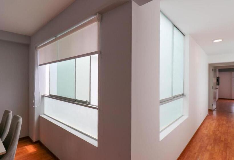 Nomad By Wynwood House