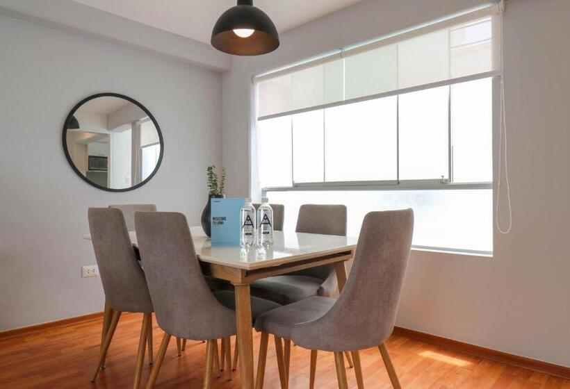 Nomad By Wynwood House