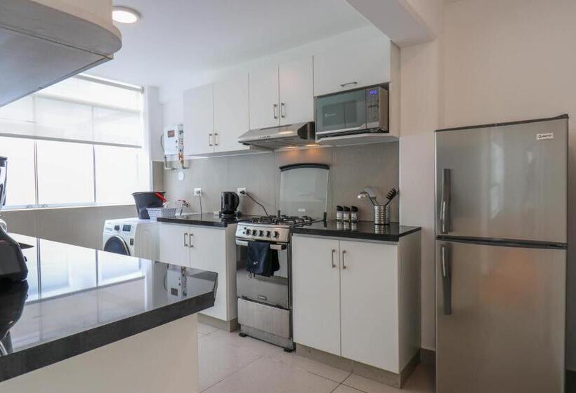 Nomad By Wynwood House