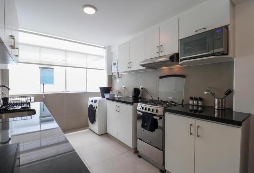 Nomad By Wynwood House