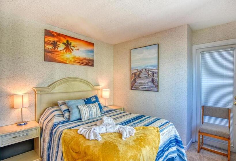 Ocean Front, Private Balconies