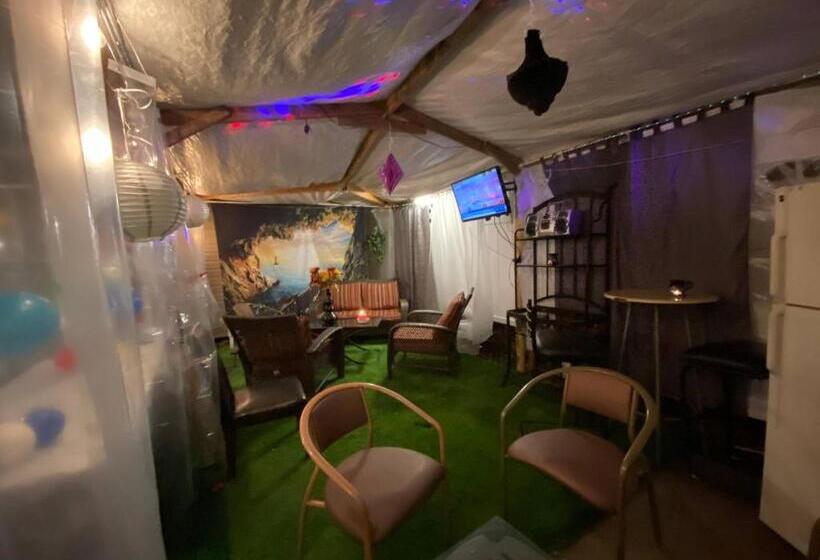 بنسيون Charming 2 Bedrooms Apt 10 Mins To Nycity