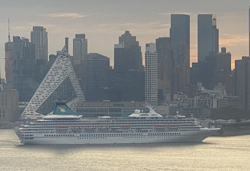 膳宿费 Nice 2bedroom Apt With Patio Included To Enjoy