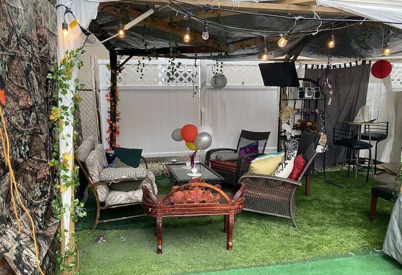 膳宿费 Nice 2bedroom Apt With Patio Included To Enjoy