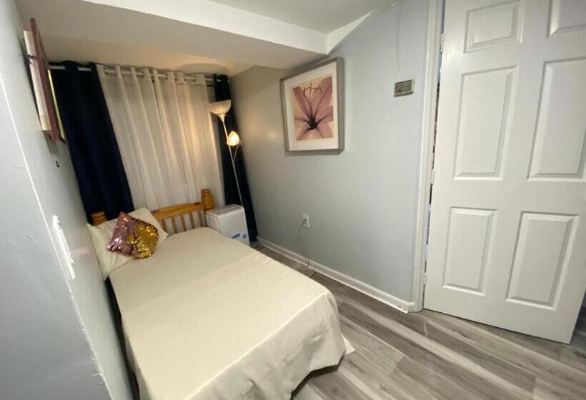 膳宿费 Nice 2bedroom Apt With Patio Included To Enjoy