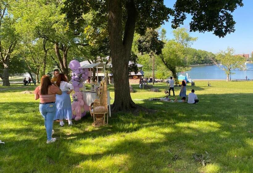 膳宿费 Nice 2bedroom Apt With Patio Included To Enjoy