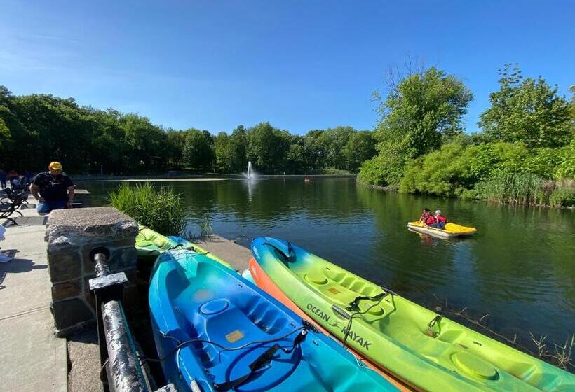 膳宿费 Nice 2bedroom Apt With Patio Included To Enjoy