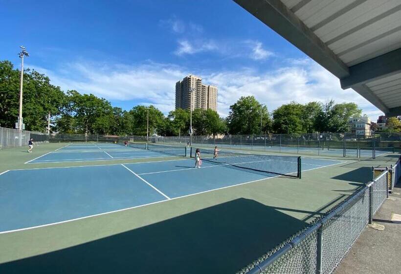 膳宿费 Nice 2bedroom Apt With Patio Included To Enjoy