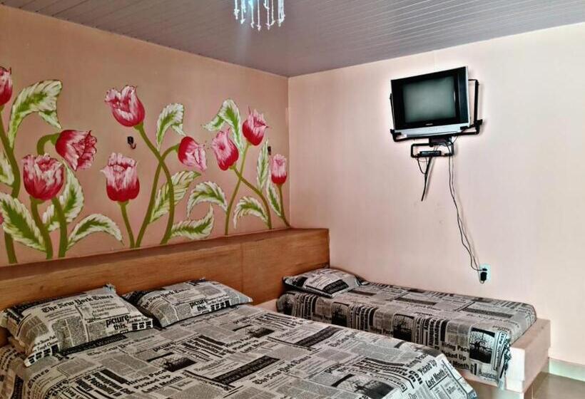 ペンション Pousada Dalva