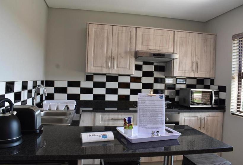 אתר נופש Red Star Raceway