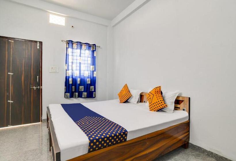 Spot On 78070 Hotel Sai Leela