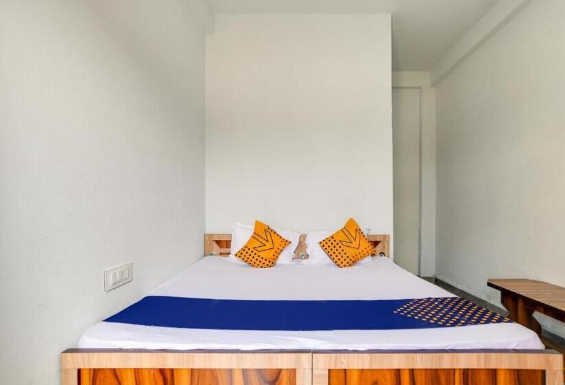 Spot On 78070 Hotel Sai Leela