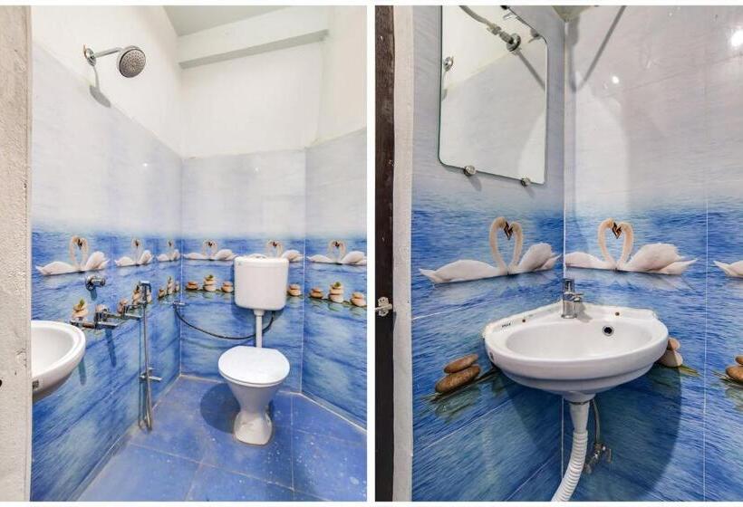 Spot On 78070 Hotel Sai Leela