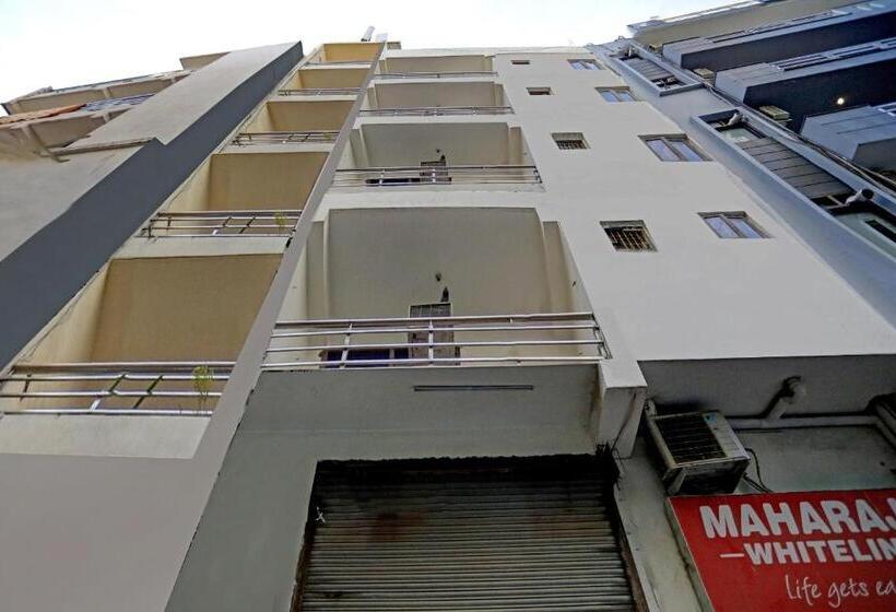 Spot On Raj Hotel Vip Near Worlds Of Wonder