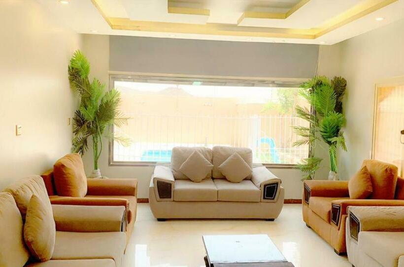 منتجعات فندق حياة نجران