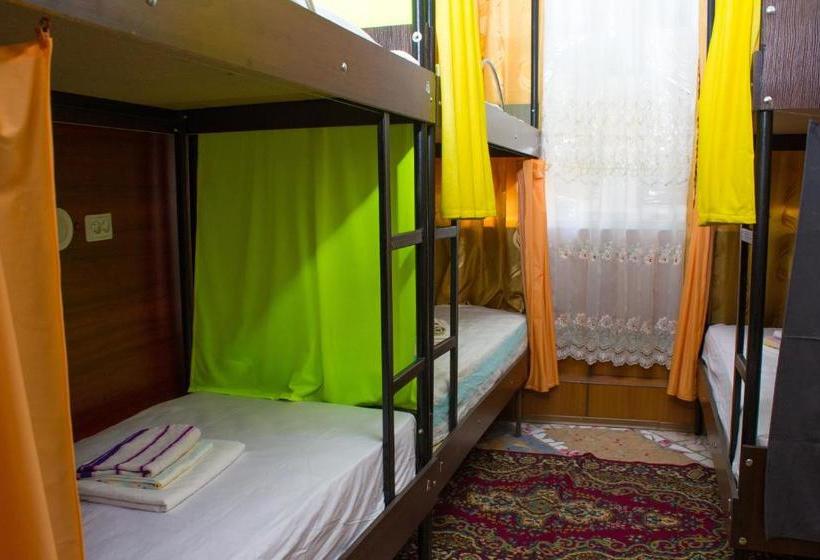 هاستل клуб B55