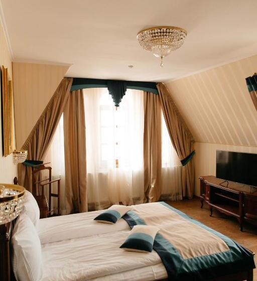 Hostel Chizay. мала гора