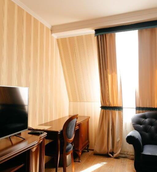 Hostel Chizay. мала гора