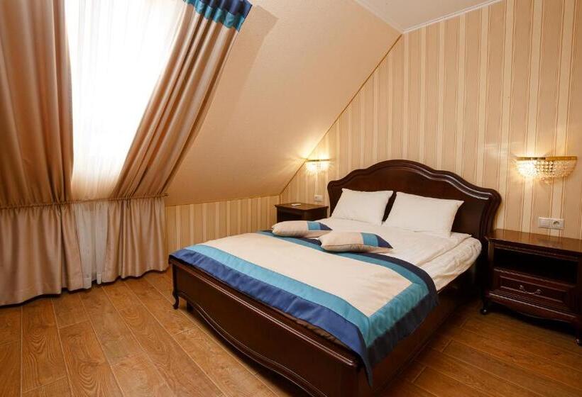 Hostel Chizay. мала гора