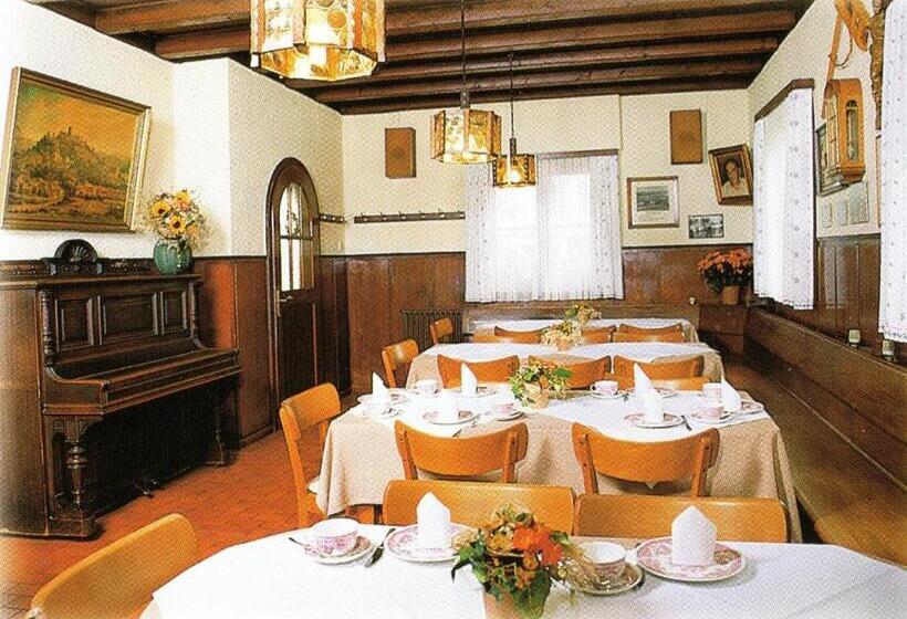 הוסטל Gasthof Lamm