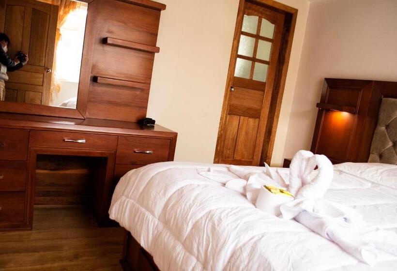 هاستل Imperial Zumbahua