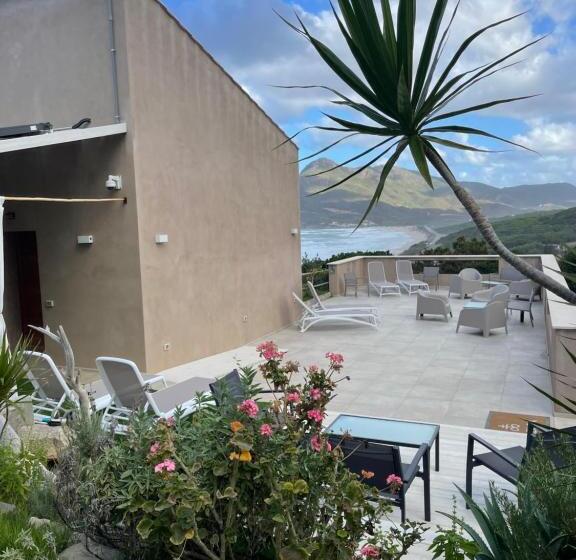 مبيت وإفطار Alelca Domo