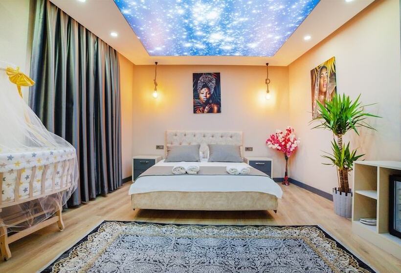 Blue Marina Hotel & Spa