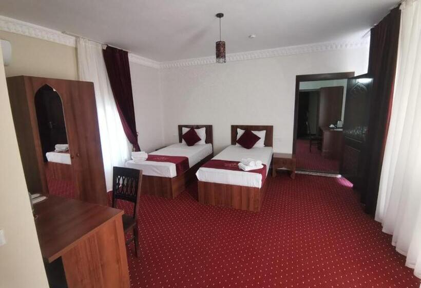 Boutique Hotel Shakh