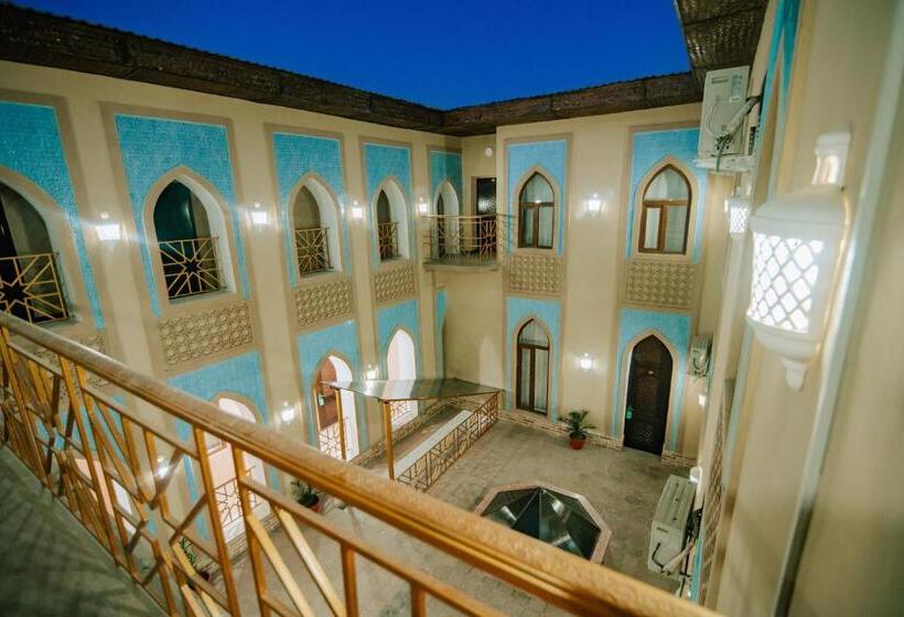 Boutique Hotel Shakh