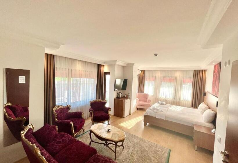 Class Hotel Bosphorus With Jacuzzi