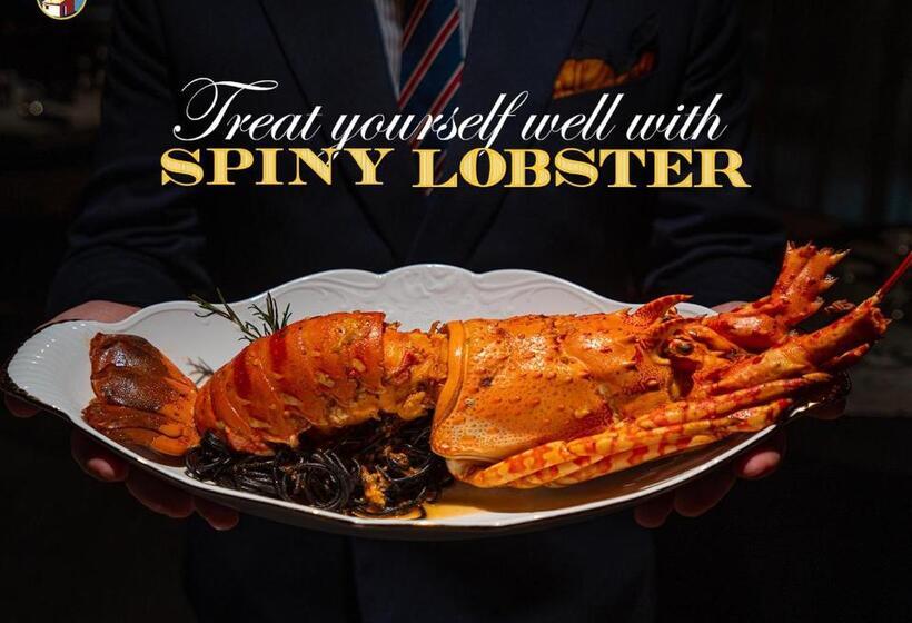 Cordial Grand Hotel My Khe Beach