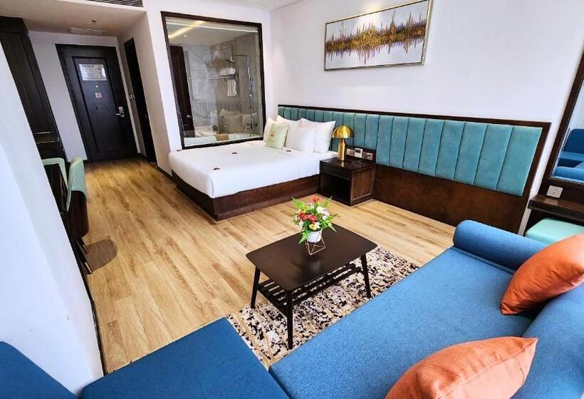 Cordial Grand Hotel My Khe Beach