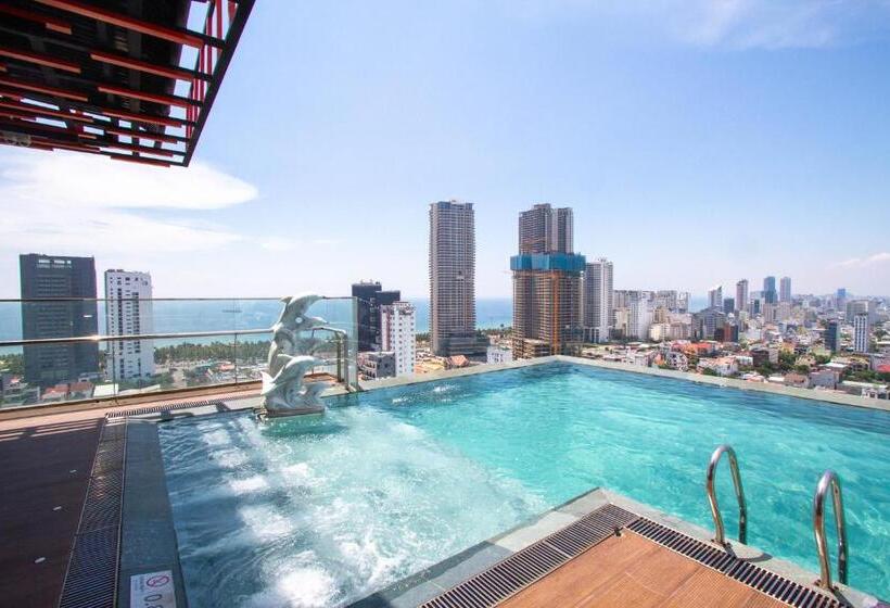 Cordial Grand Hotel My Khe Beach