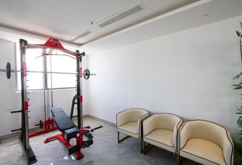 Cordial Grand Hotel My Khe Beach