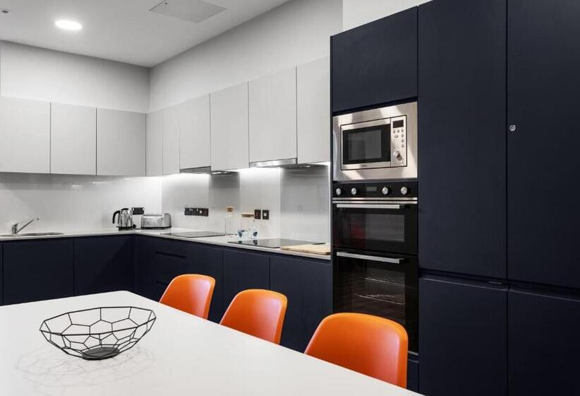 Highfield House Apartments