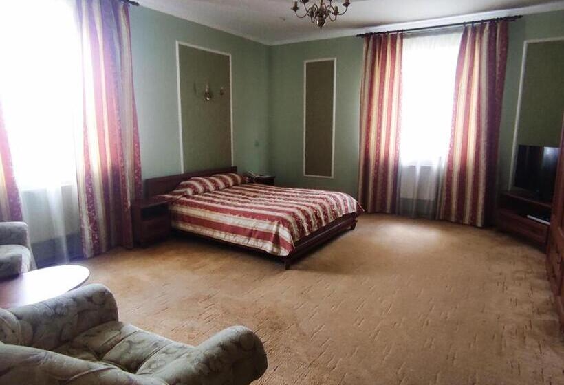 Hotel готель преміум