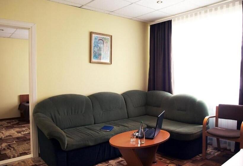 Hotel готель мотор