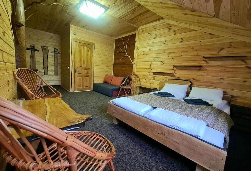 هتل Alpin Eco Chalet & Wellness