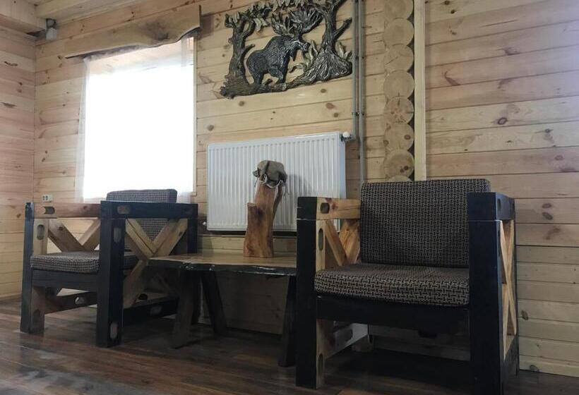 فندق Alpin Eco Chalet & Wellness