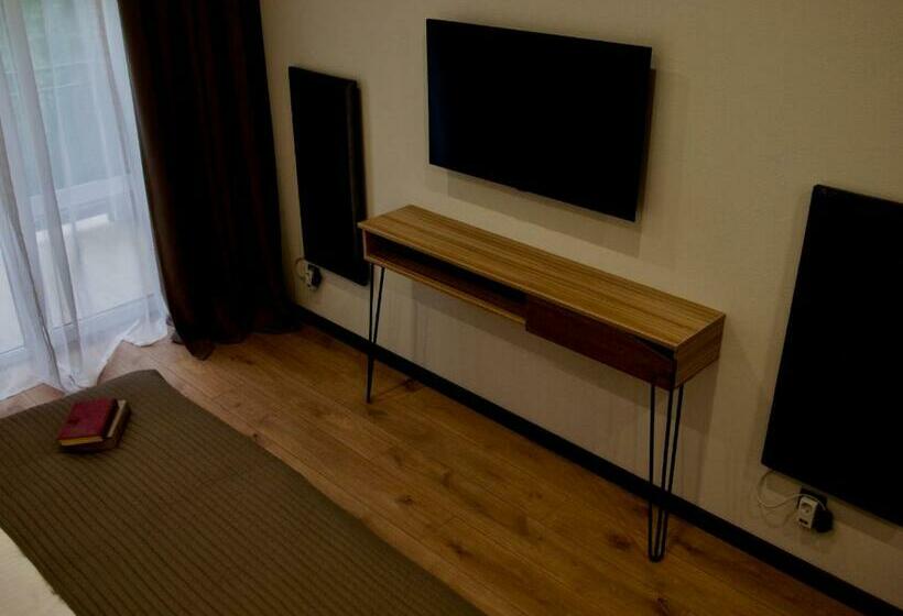 Отель Apartel Shayan