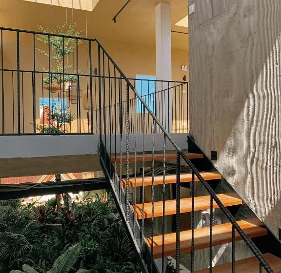 هتل Cagina Boutique Hostel