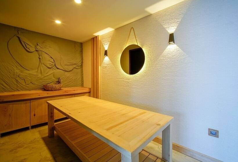 Cape Krio Boutique Hotel & Spa   Over 9 Years Old Adult Only