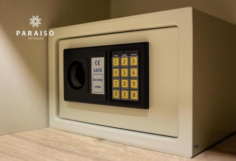 هتل Es Paraiso Piura