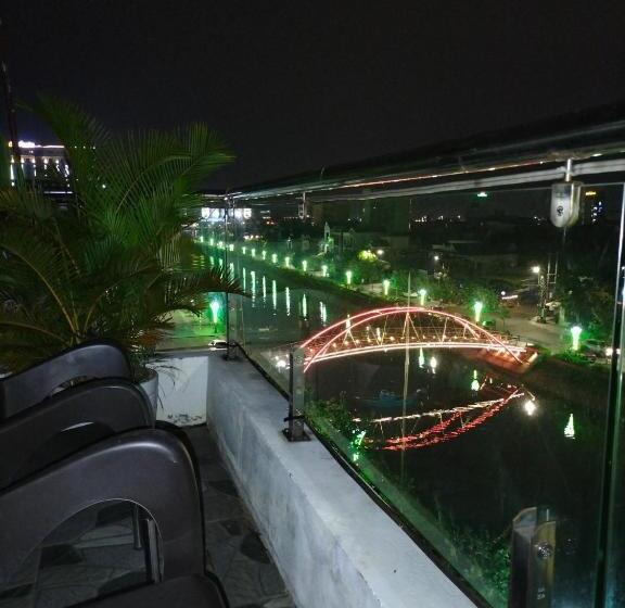 هتل Hoa Mai Plus Hostel